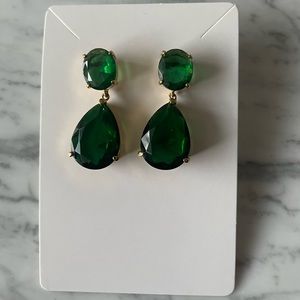 EUC Green/Gold Color Earrings